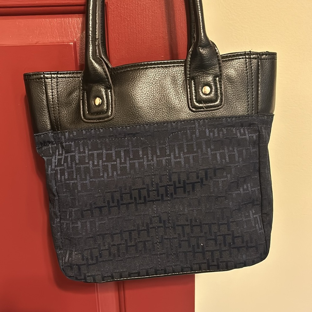 Tommy Hilfiger Navy and Black Logo Satchel - Picture 2 of 5